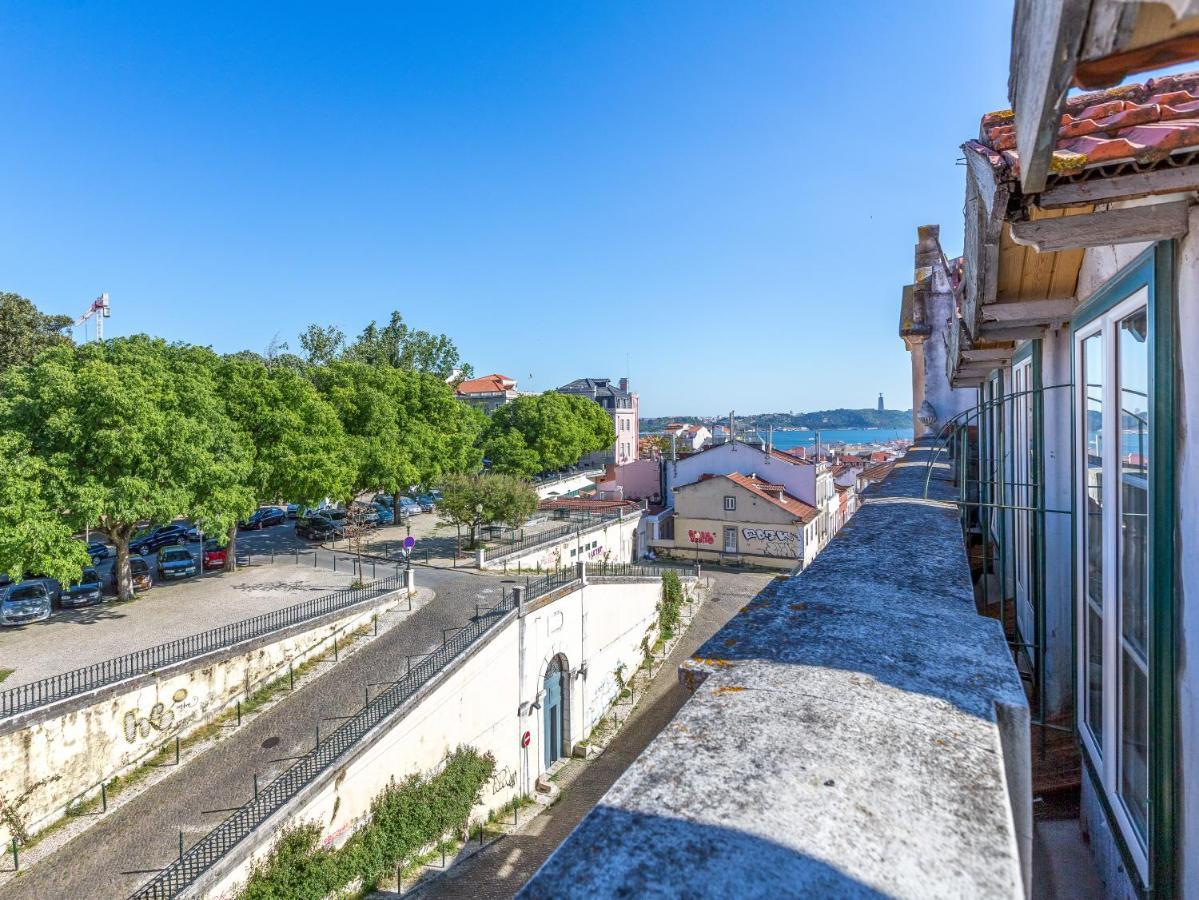 Апартаменты Principe Real Charming Garden View Flat At The Heart Of Лиссабон Экстерьер фото
